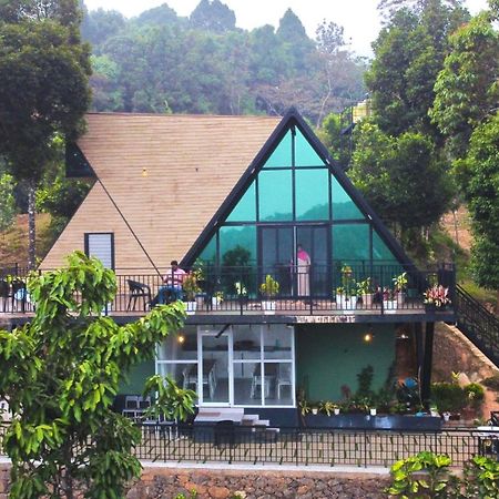 Bed and Breakfast Misty Hideout Kakkadampoyil Zewnętrze zdjęcie