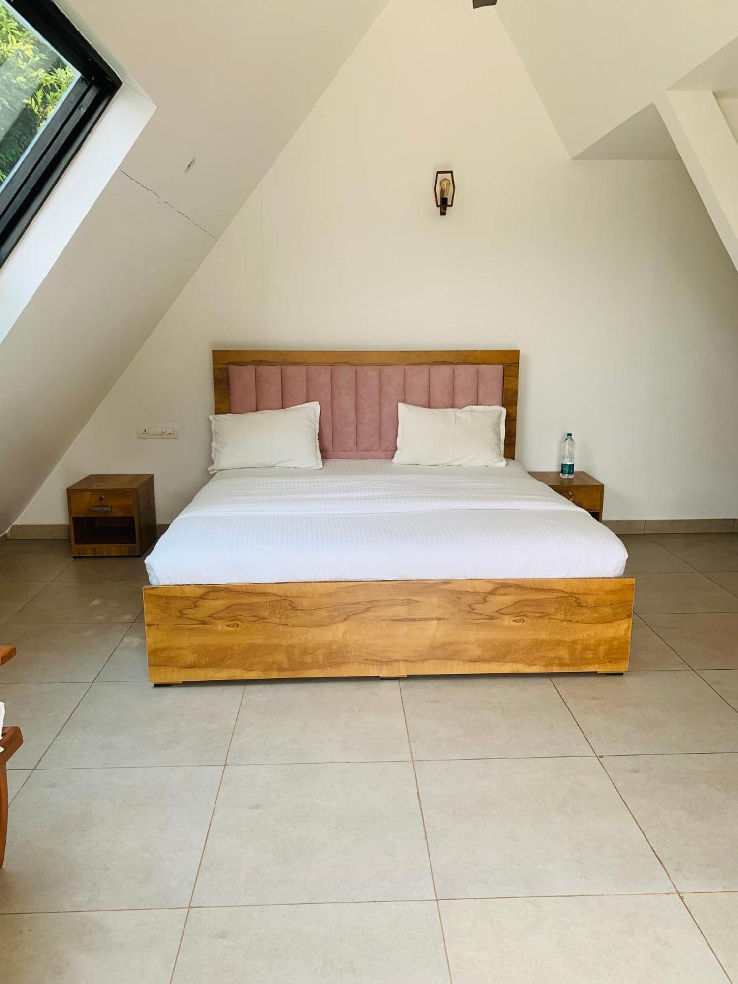 Bed and Breakfast Misty Hideout Kakkadampoyil Zewnętrze zdjęcie